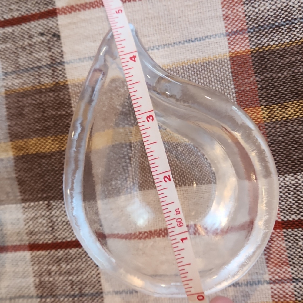 Pair of Simon Pearce Teardrop Glass Bowls - Picture 4 of 4